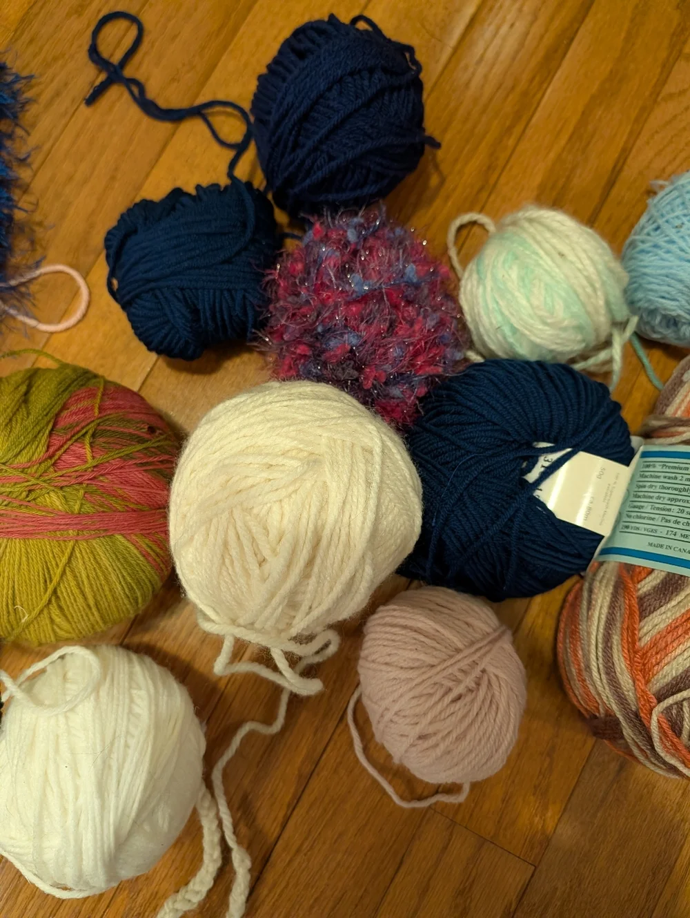 Destash Mixed YARN Lot Crochet Knit GIFT  Bundle Crafts Various Weights/Colors